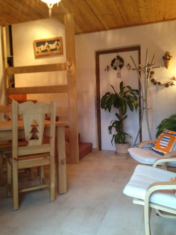 Chambre D'Hotes La Trace ラ・クリュサ エクステリア 写真